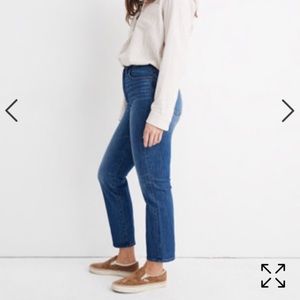 Classic Straight Jeans in Fawn Wash